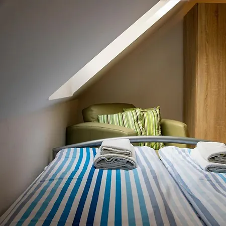 Dollar Apartman Lejlighed Orfű