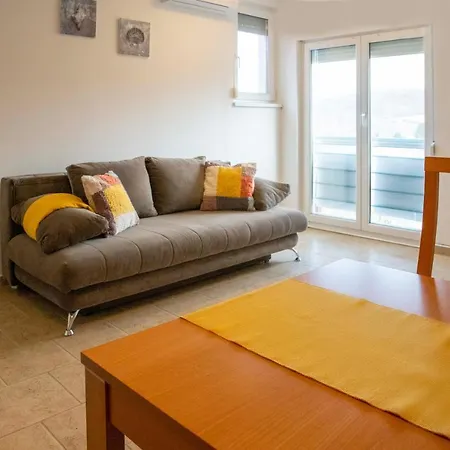 Dollar Apartman Orfű